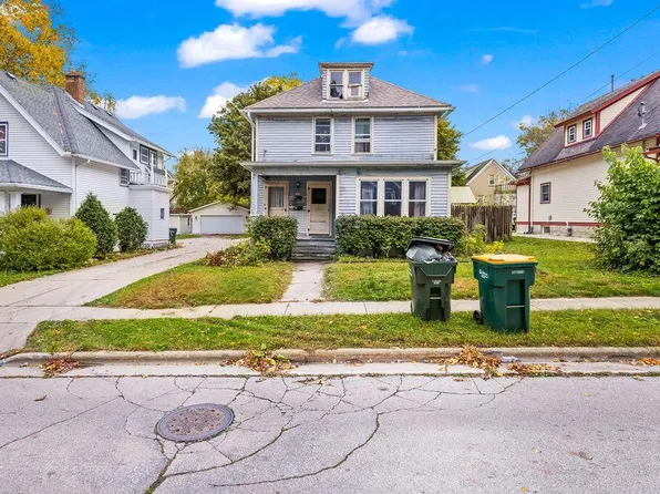 135 North 10th AVENUE #137, West Bend, WI 53095