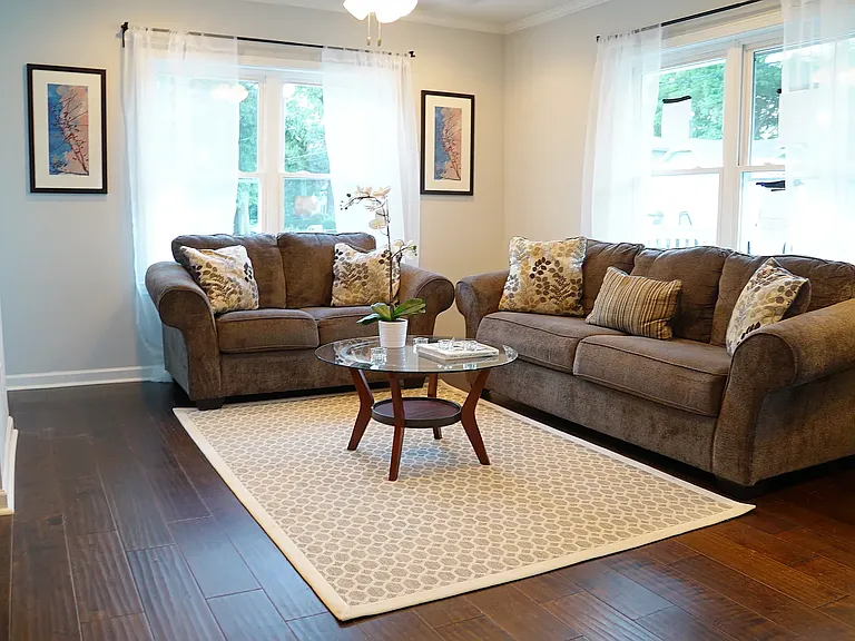 146 Clay St SE — Photo 5
