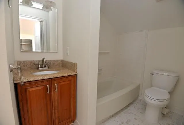 1526 Palm Ave #1526 — Photo 13