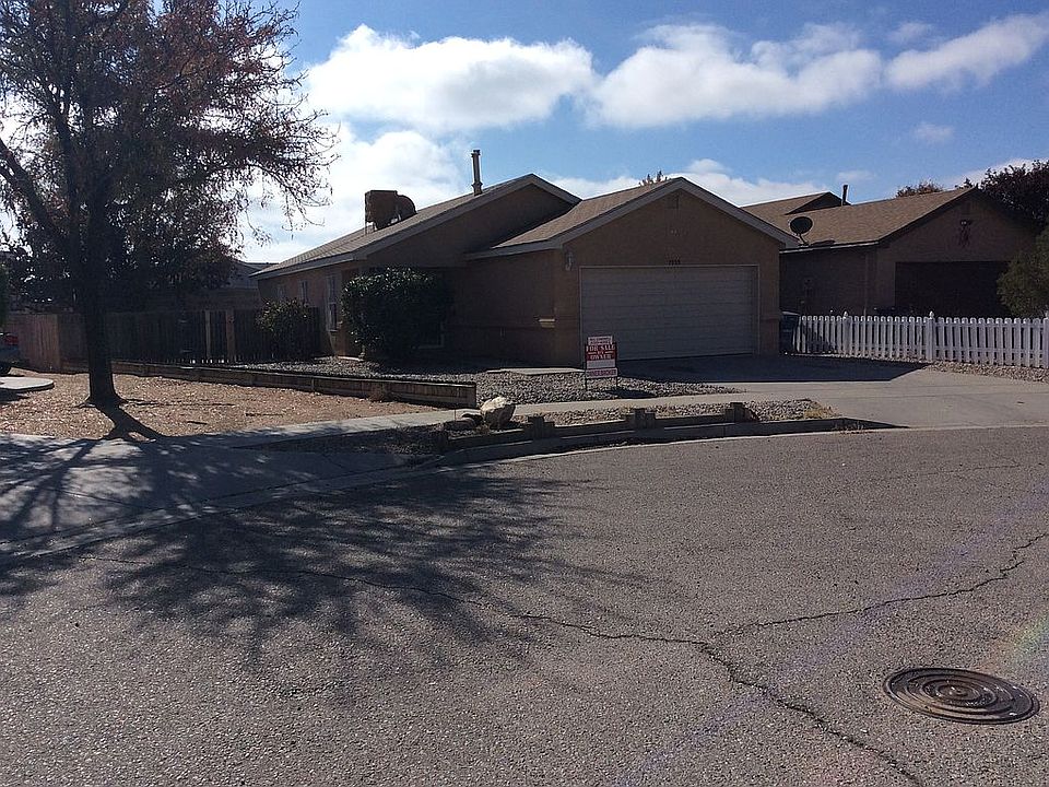 1st image of 1935 Panorama Dr SW