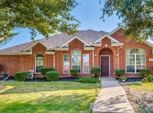 3761 Sun Garden Dr, Frisco, TX 75033