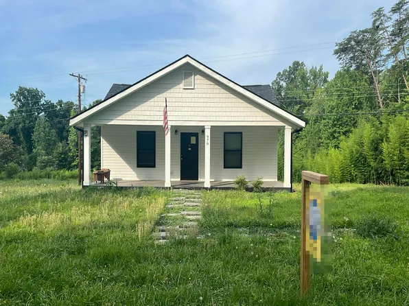 979 Howard Gap Rd, Tryon, NC 28782