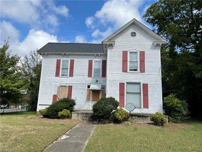 414 E Morehead St, Burlington, NC, 27215