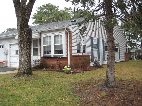 2nd image of 10 Portsmouth Street #B