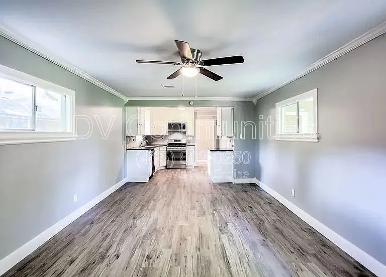 810 Charles Rd — Photo 8