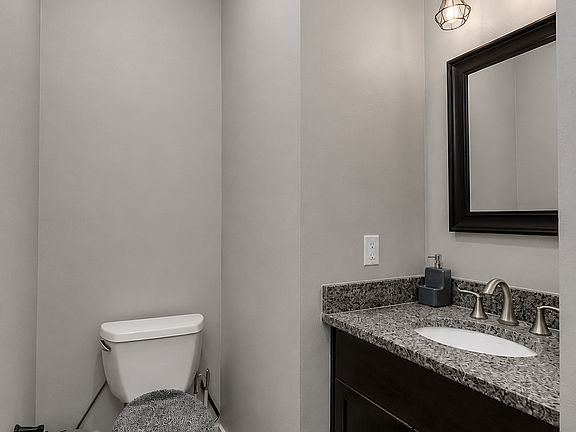 4th image of 2552 S Daveroni Ln