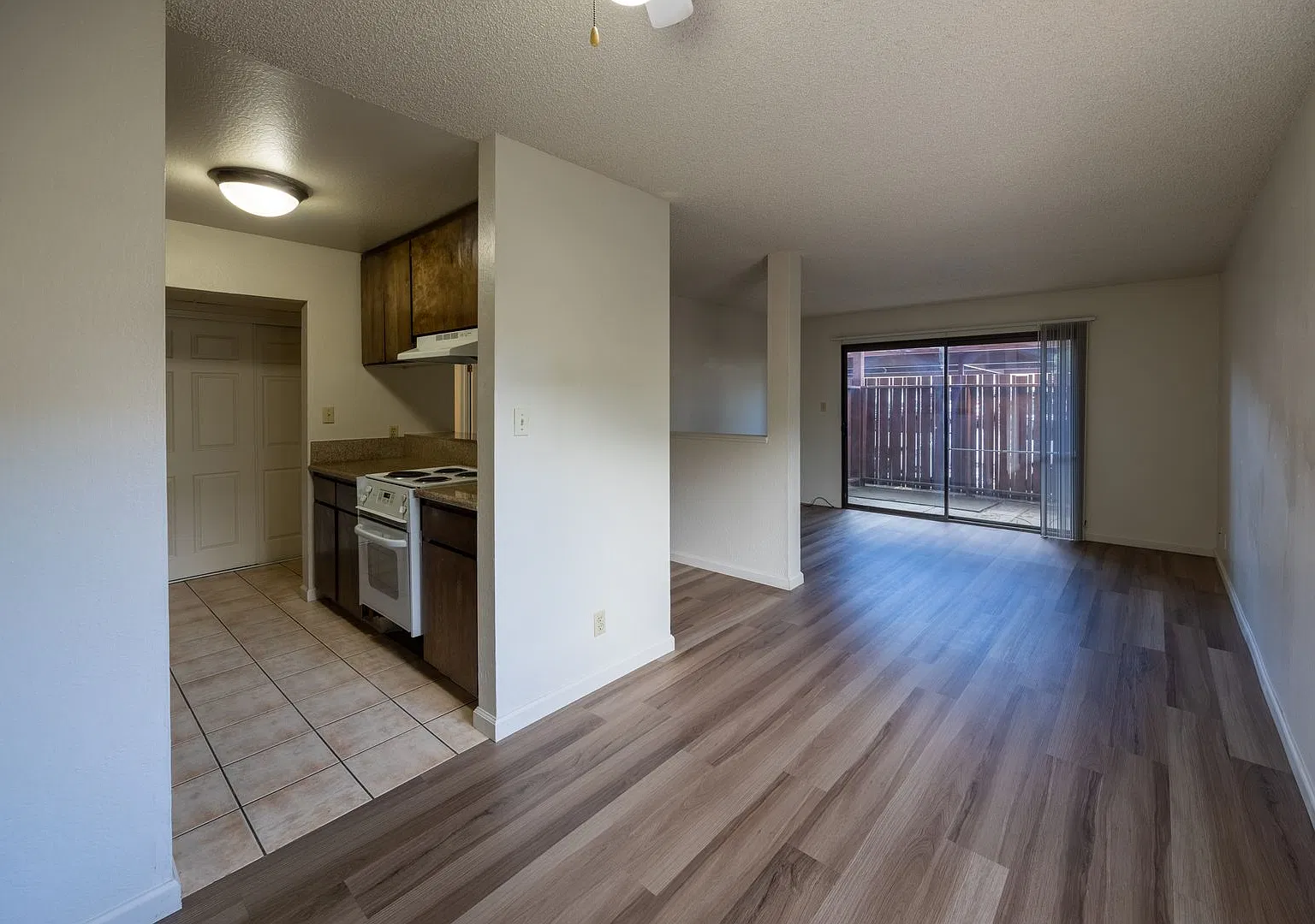 1000 Beck St — Photo 1