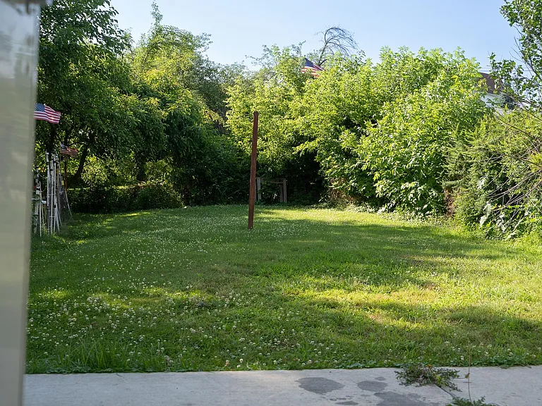 405 Orchard St — Photo 6