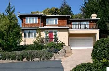3rd image of 7107 Mesa Dr