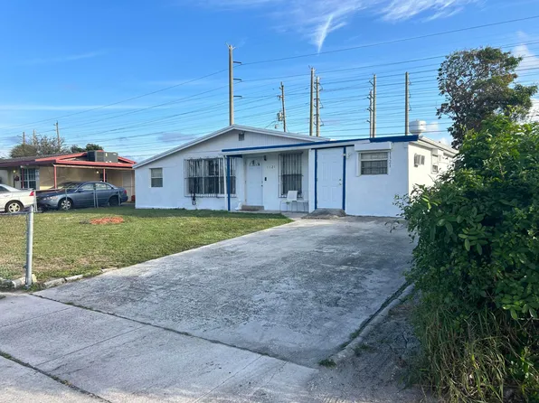 1321 W 1st Street, Riviera Beach, FL 33404
