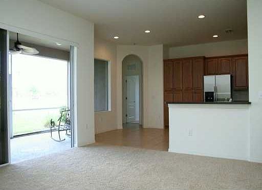 4th image of 23418 Abercorn Ln