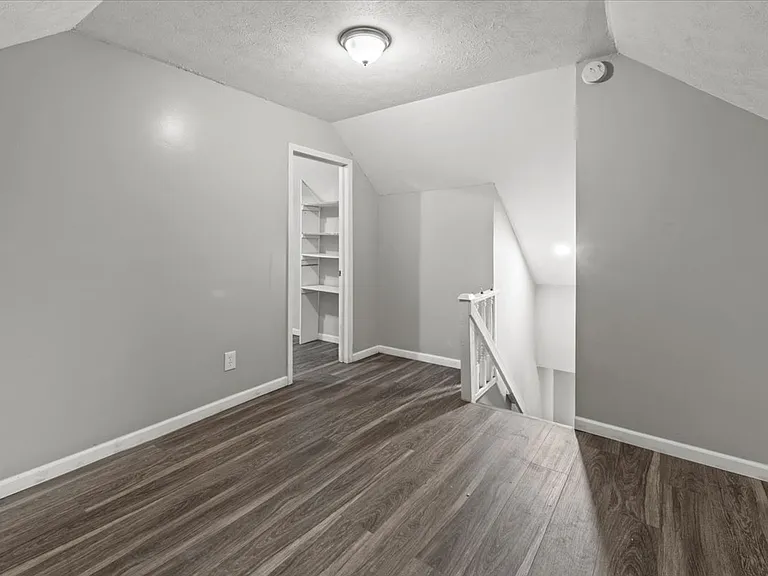 2954 Central Ave — Photo 13