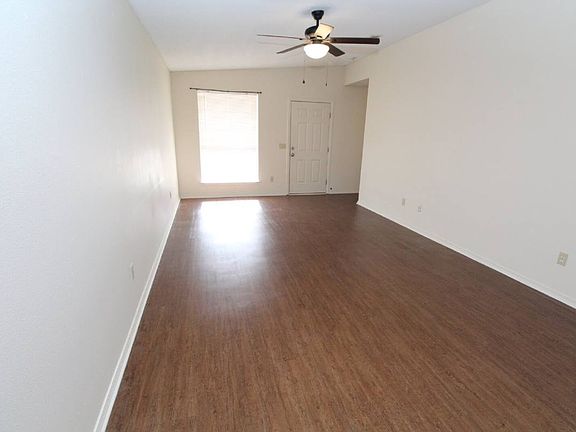 2nd image of 442 Bay Pine Villa Dr
