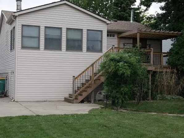 32019 Glaser Rd, Brownstown, MI 48173