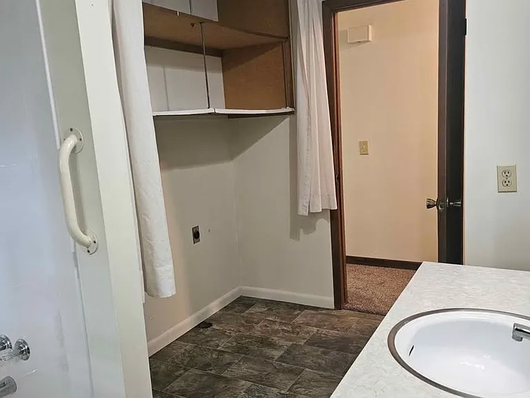 409 S Concordia Ave — Photo 11