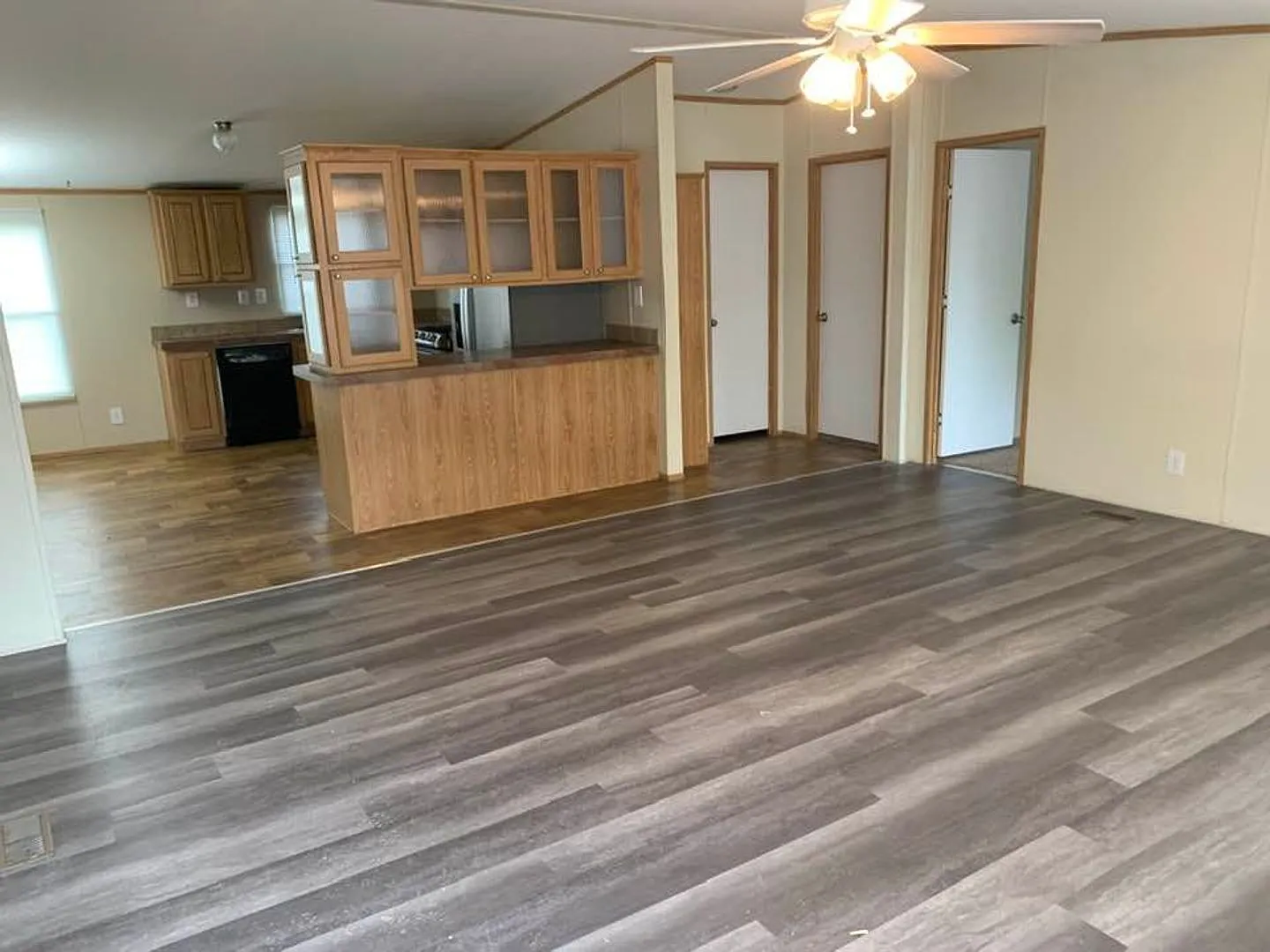 3 bed 2 bath house — Photo 3