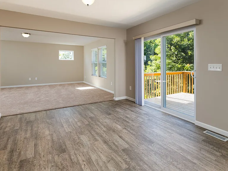 10148 Castle Creek Cir — Photo 11