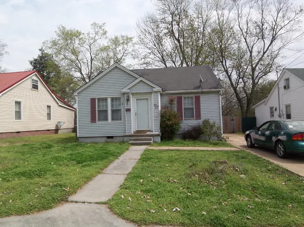 1215 Knapp Ave, Dyersburg, TN 38024