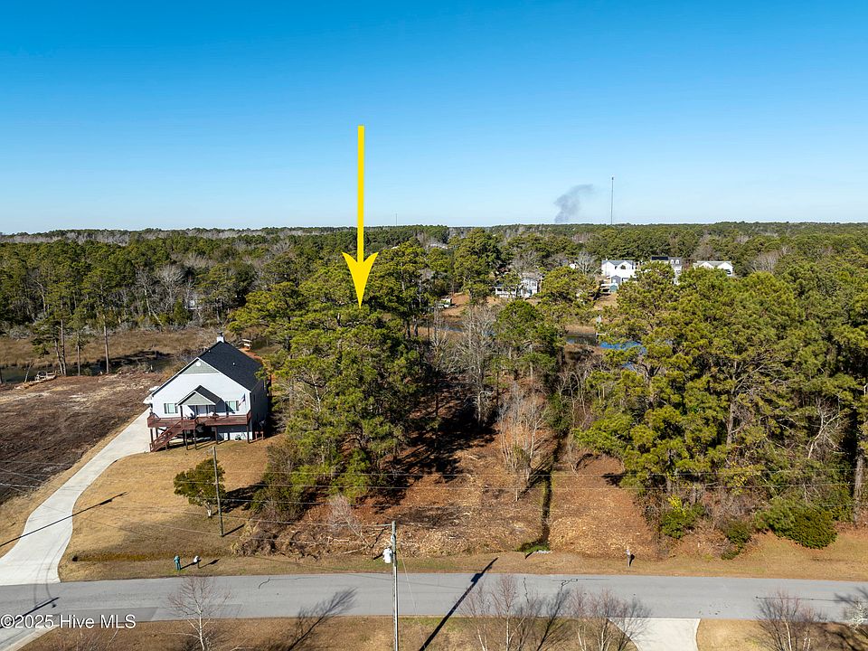 1st image of 327 Chadwick Shores Drive