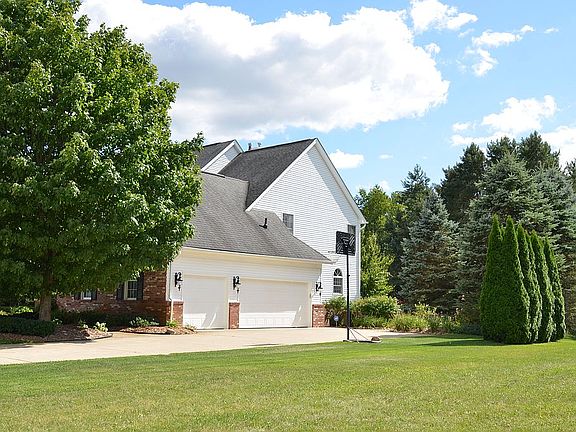 3rd image of 2941 Katie Ln