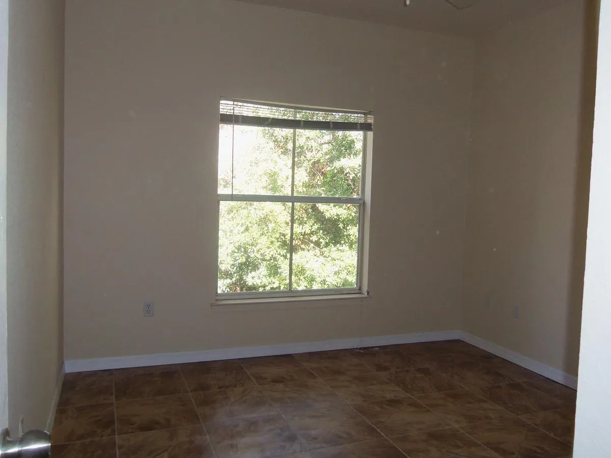 5979 Westgate Dr — Photo 4