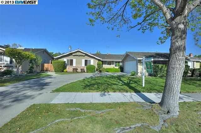 1st image of 2974 Aulin Dr