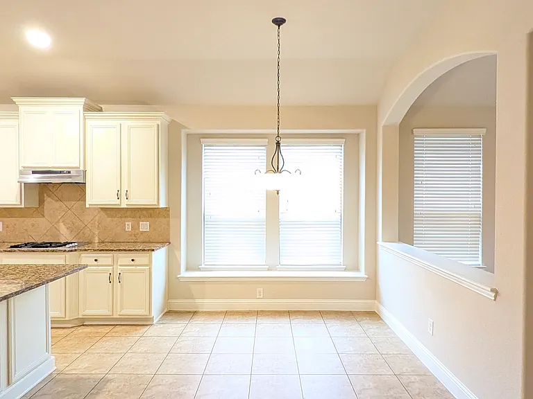 8717 Domingo Dr — Photo 19