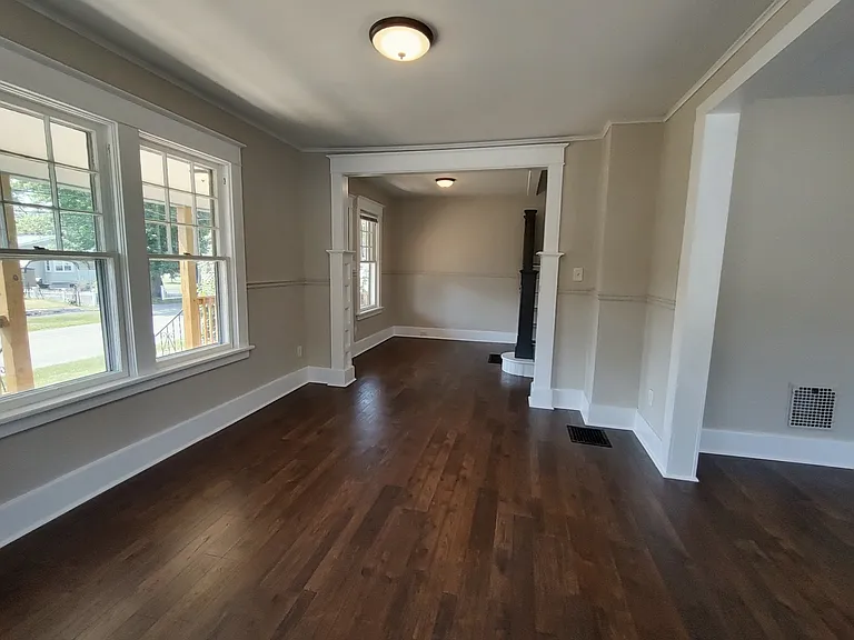 55 Clayton St — Photo 9