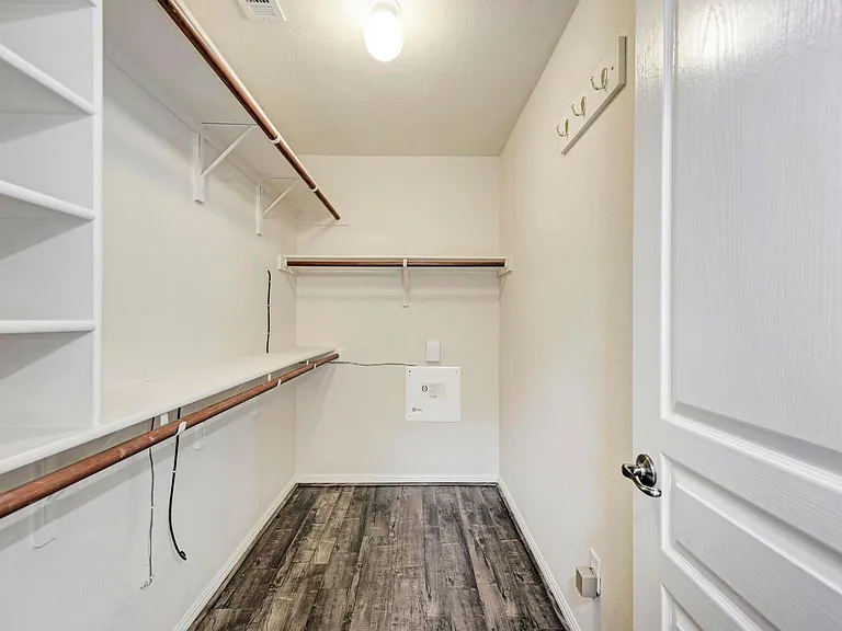 920 Great Sand Dunes Ave — Photo 31