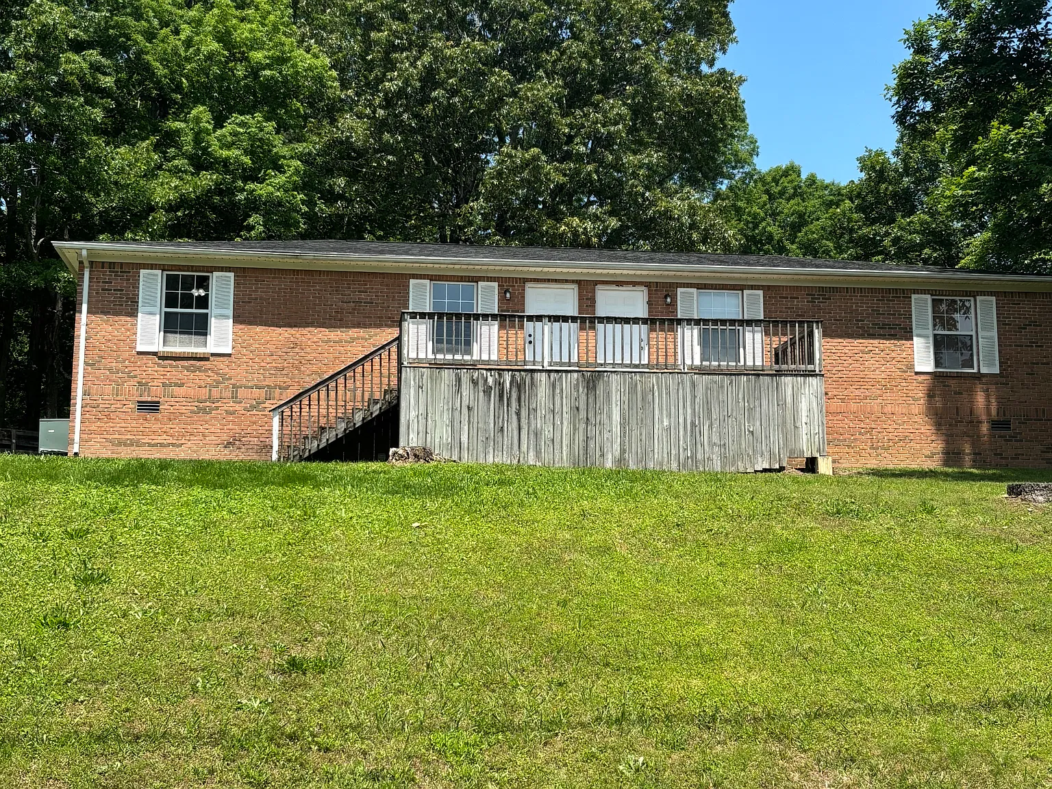 2 bed, 900 sqft, $900 — Photo 1
