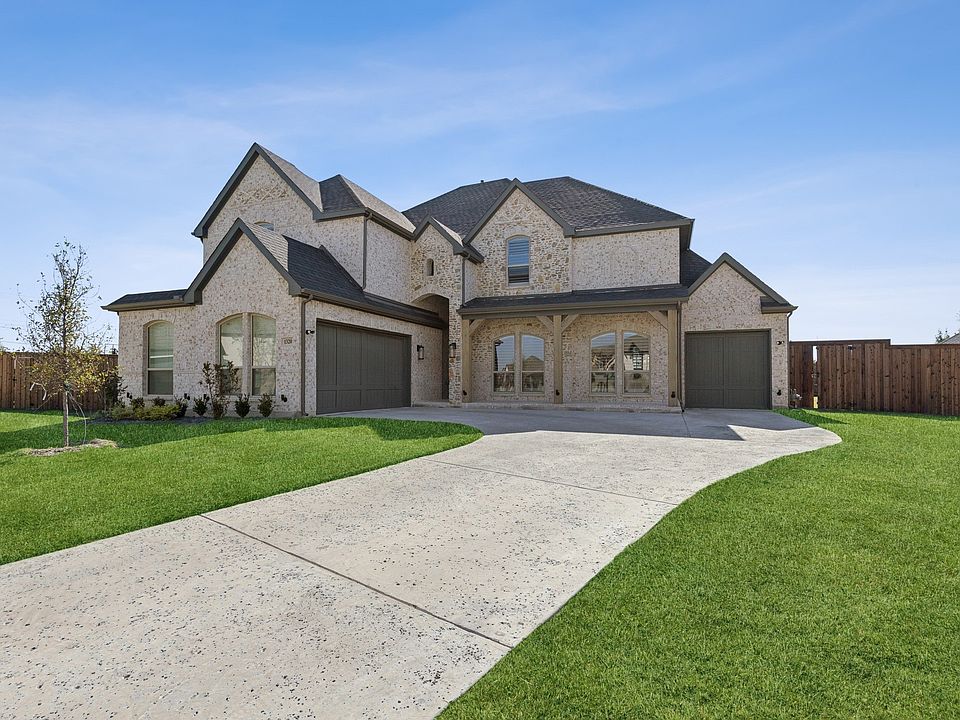 1st image of 1320 Villanova Ln