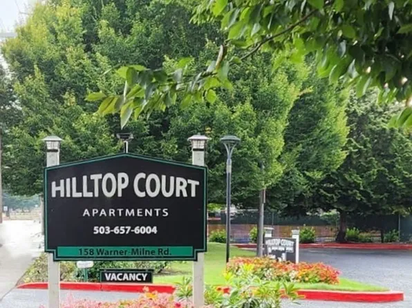 Hilltop Court Apartments