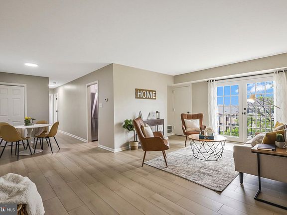 2nd image of 436 N Armistead St APT 302