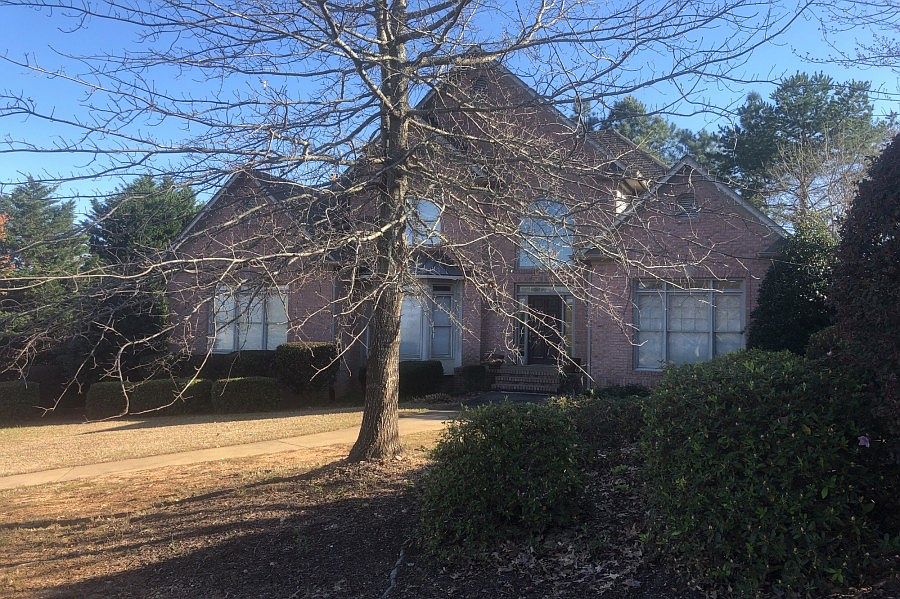 2nd image of 3081 Somerset Trce