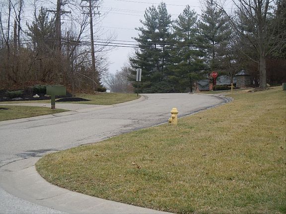 4th image of 7427 Etoncross Ct