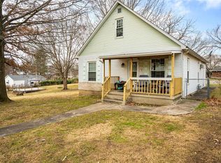 206 S 4th St, Benld, IL 62009