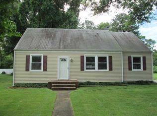 2937 W Strathmore Rd, North Chesterfield, VA 23237