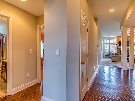 5th image of 1838 Hidden Deer Ln