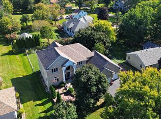 301 Plymouth Rd, Minnetonka, MN 55305