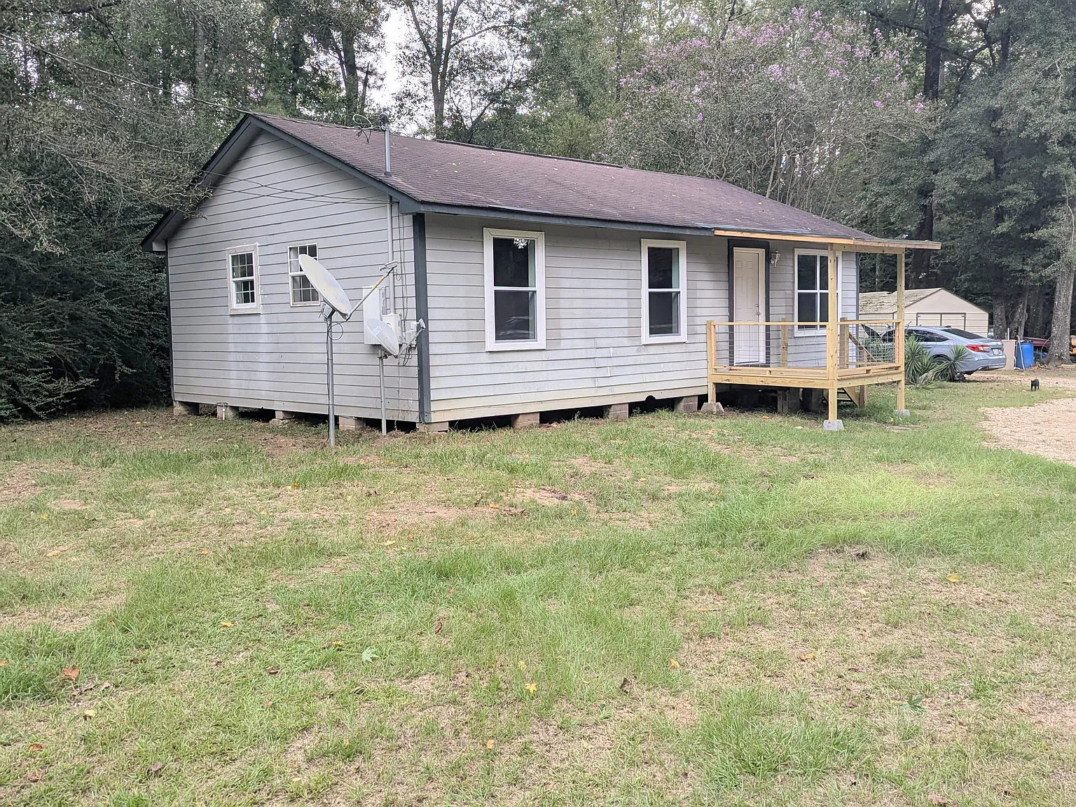 3 bed, 925 sqft, $950 — Photo 3