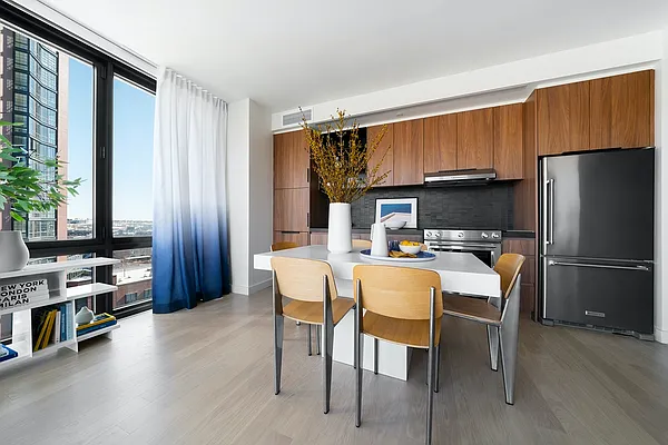 Rented by Brookfield (Funnel) | media 31