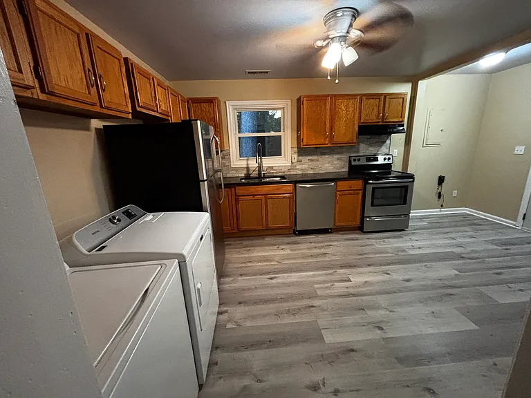 10620 Sunne Ct — Photo 9
