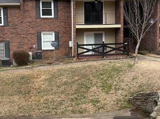 8009 Montero Dr #A, Prospect, KY 40059