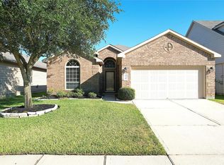 8718 Sunrise Canter Dr, Tomball, TX 77375