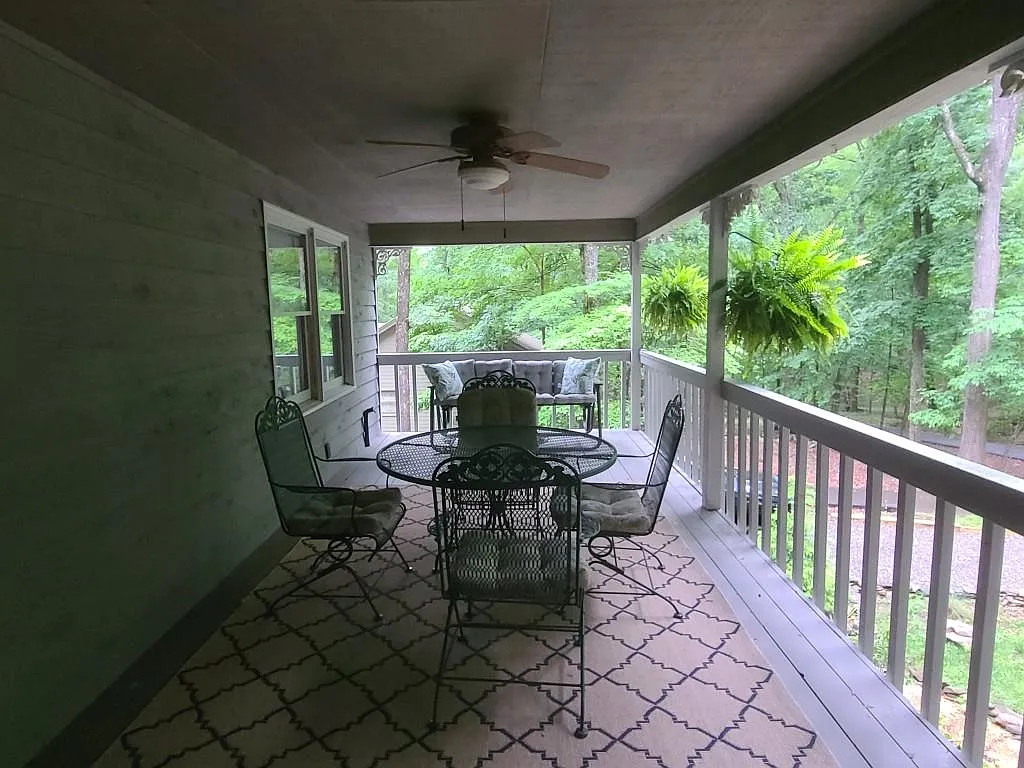 2 bed, 2.0 bath, 1620 sqft, $2,295 — Photo 4
