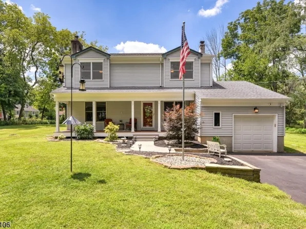 23 Central Pl, Branchburg Twp., NJ 08876