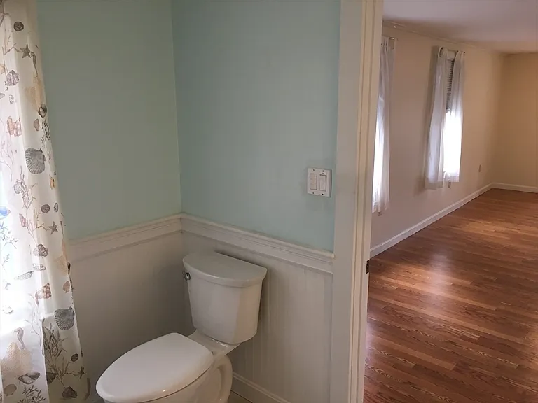 18 Glenwood Ave #A — Photo 25