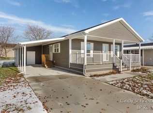 1305 Wildfield Ln, Fremont, MI 49412