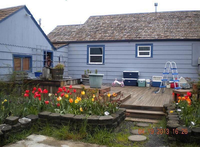 2nd image of 700 Willapa Fourth St