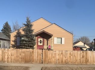424 7th Ave W, Williston, ND 58801
